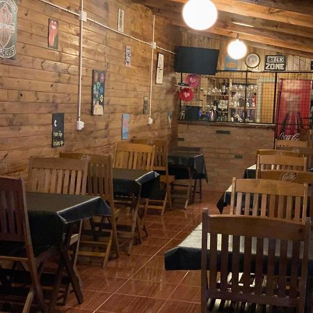 Litt Iguazu Hostal Puerto Iguazú Zewnętrze zdjęcie