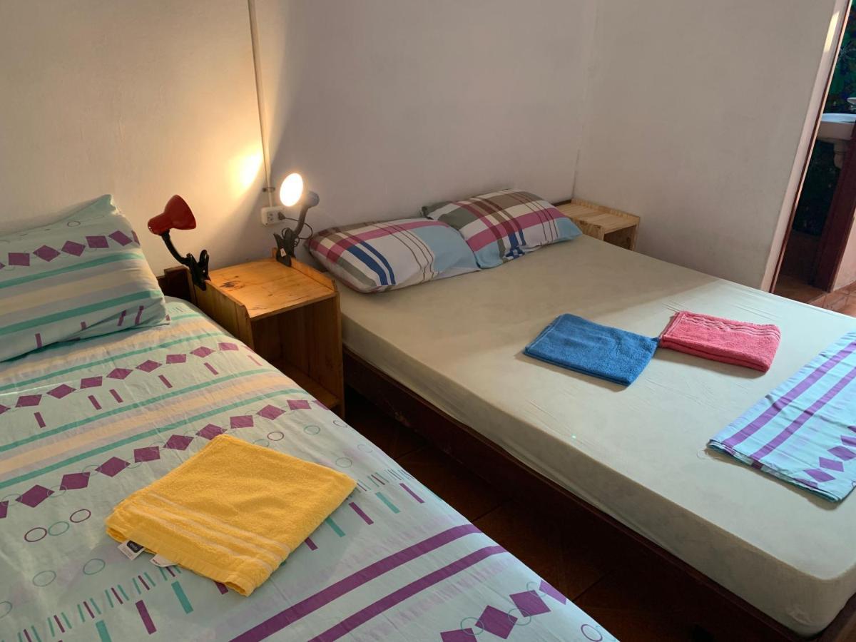 Litt Iguazu Hostal Puerto Iguazú Zewnętrze zdjęcie