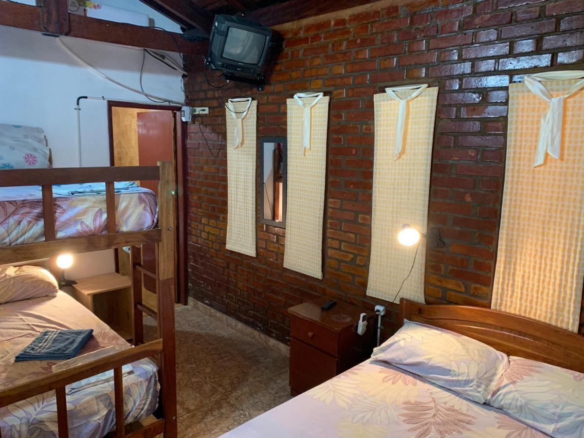 Litt Iguazu Hostal Puerto Iguazú Zewnętrze zdjęcie